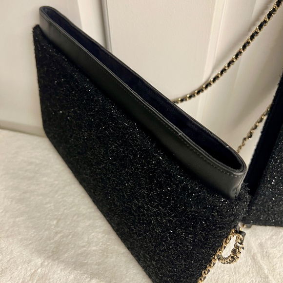 LIKE NEW Chanel Black Sparkle Tweed Tablet Case/Purse With Chain Strap - Picture 4 of 7